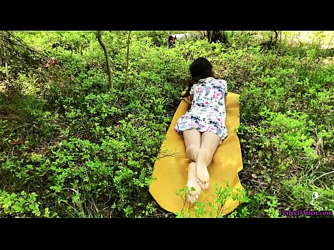 ❤️ Estranho na Tinder Masturba-se Meu Rato e Fode Apaixonadamente na Floresta ️❌ Porno real vídeo em nós ❌️❤