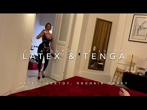 ❤️ Escadravo ruivo em traje de látex fodido por meio de meio-irmão ️❌ Porno real vídeo em nós ❌️❤